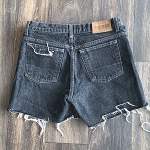 ❤️‍🔥 Nautica Size 8 Black Jean Ripped Cut Off Shorts ❤️‍🔥